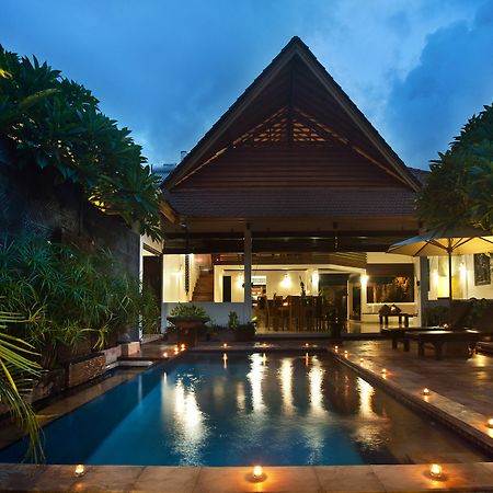 Villa Teman Lovina  Exterior photo