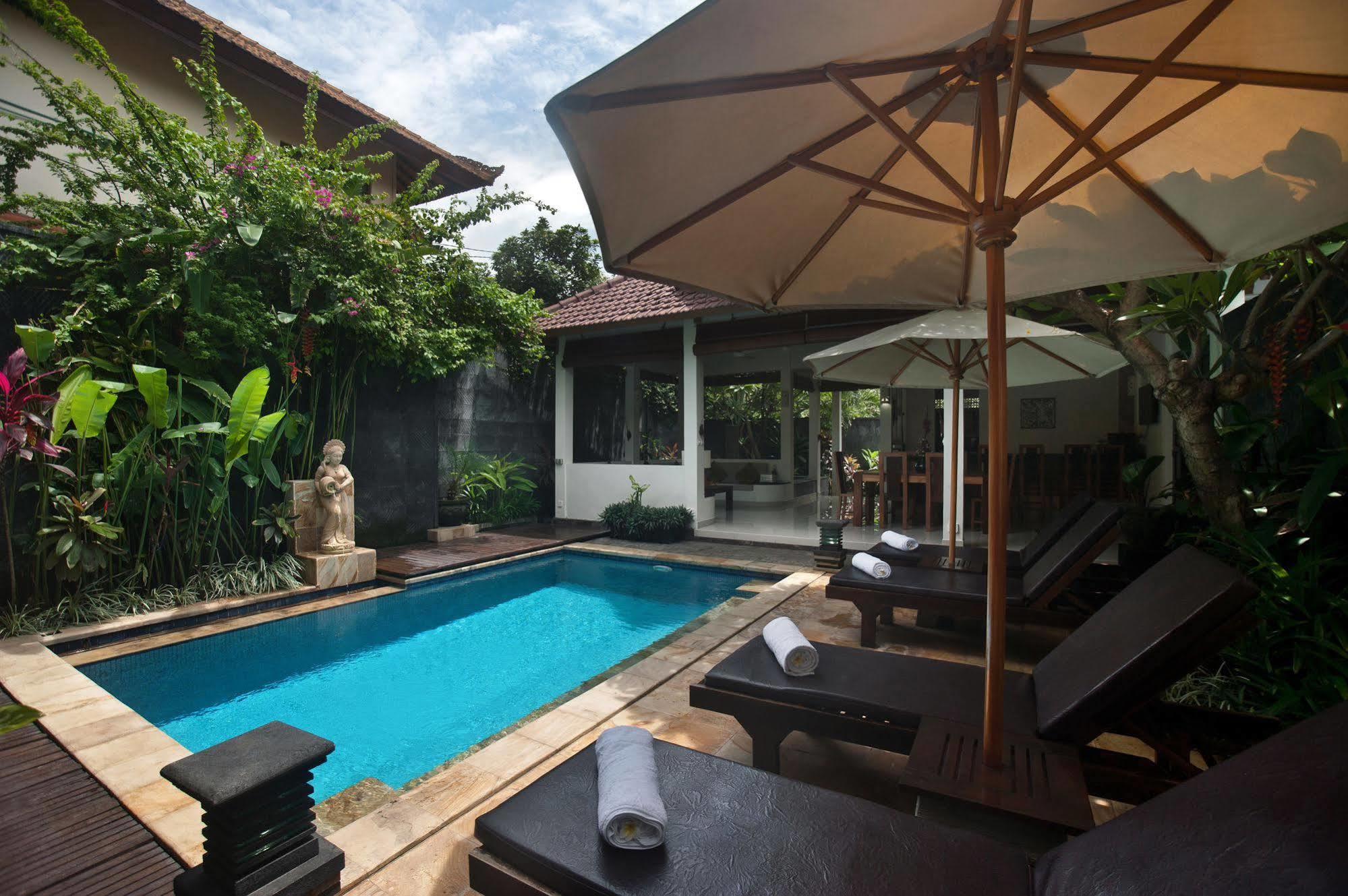 Villa Teman Lovina  Exterior photo